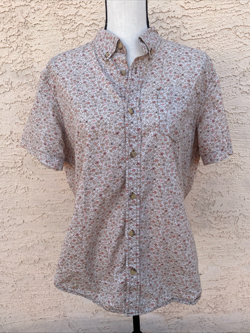 Prana top shirt button up outdoors hiking camping ditsy floral organic cotton M